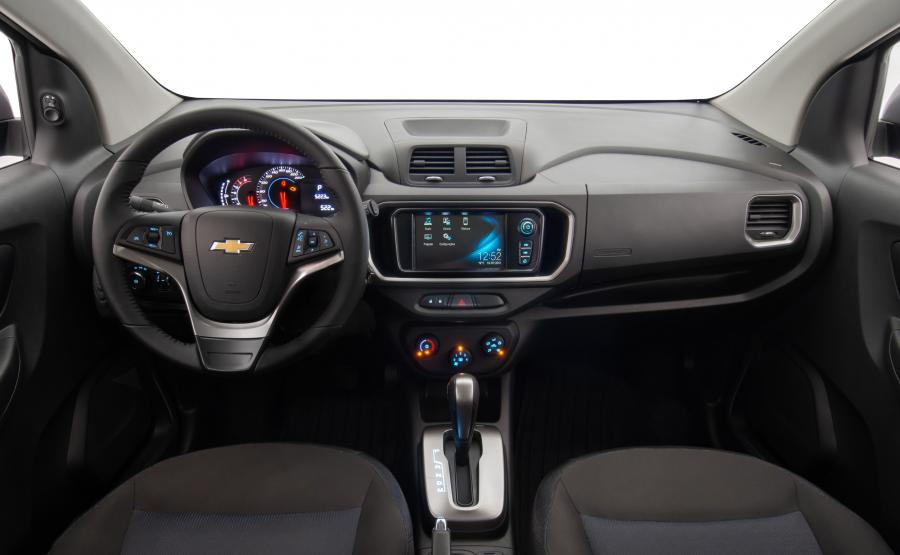Торпедо Chevrolet Spin LT 2018 года  (фото 3 из 3)